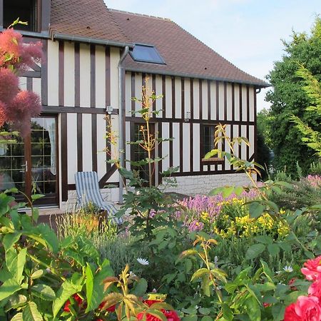 Le Mont D'Auge Bed & Breakfast Canapville  Exterior foto