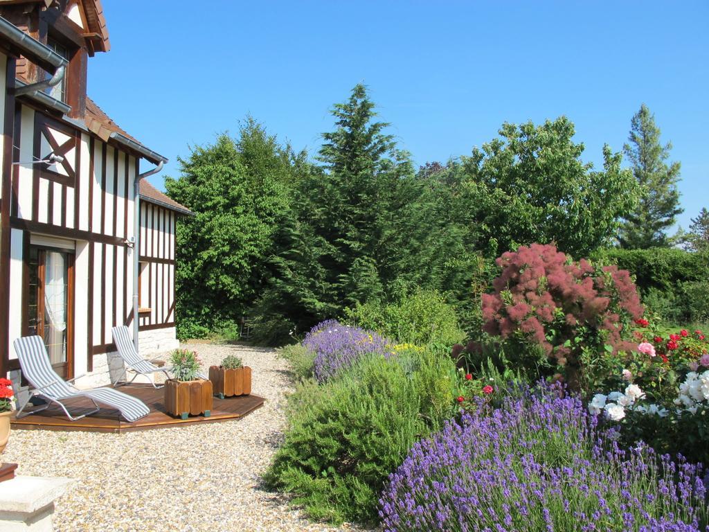 Le Mont D'Auge Bed & Breakfast Canapville  Exterior foto