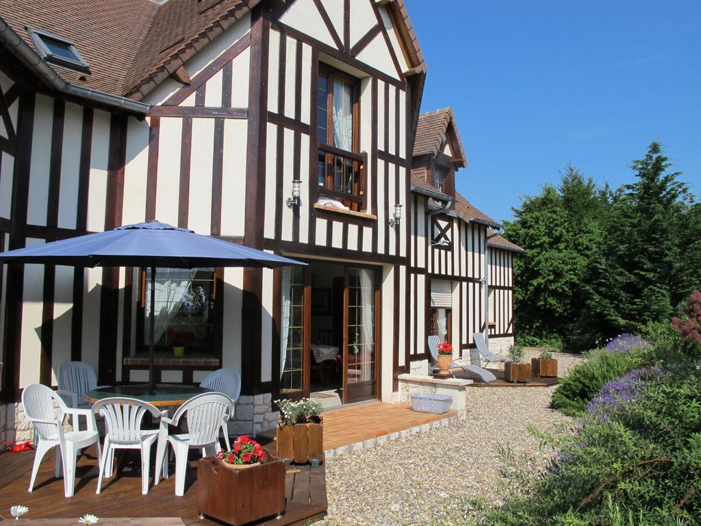 Le Mont D'Auge Bed & Breakfast Canapville  Exterior foto