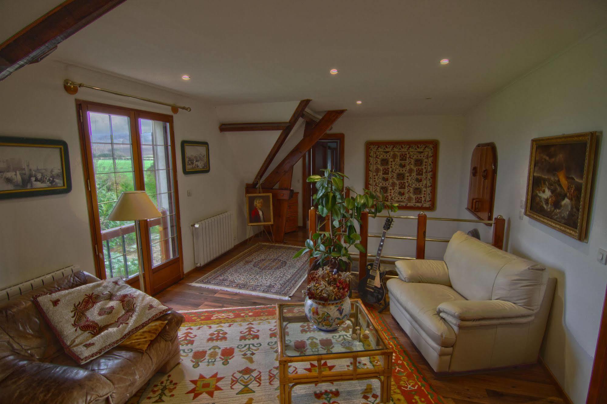Le Mont D'Auge Bed & Breakfast Canapville  Exterior foto